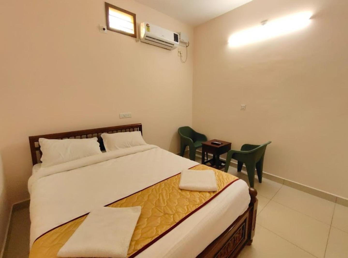 Le Township Residency Hotell Pondicherry Eksteriør bilde